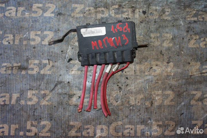 Блок предохранителей Рено Меган 3