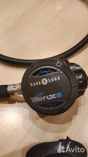 Регулятор для дайвинга Aqualung Titan (LX)