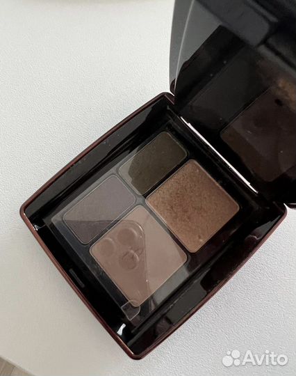 Guerlain пудра и тени