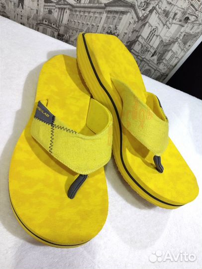 Сланцы Deckers новые 26см
