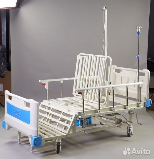 Медицинская кровать для лежачих больных
