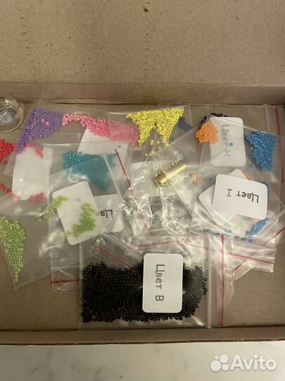 Наборы для плетения браслетов