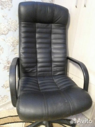 Компьютерное кресло