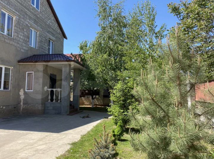 Дом 170 м² на участке 9 сот.