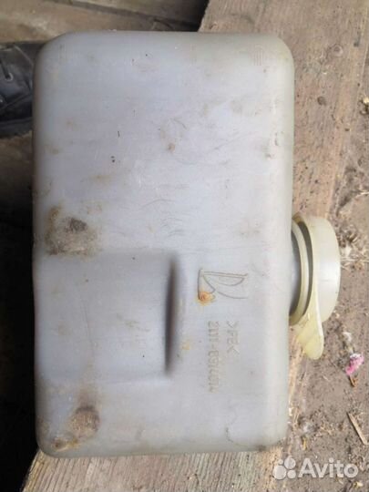 Бачок омывателя