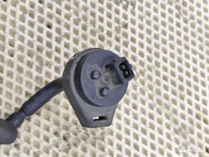 Клапан вентиляции топливного бака Bmw 5 Серия E39