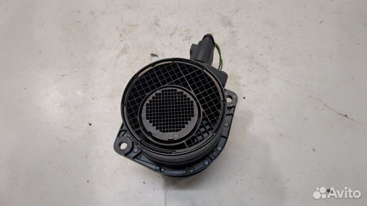 Измеритель потока воздуха Volkswagen Touran