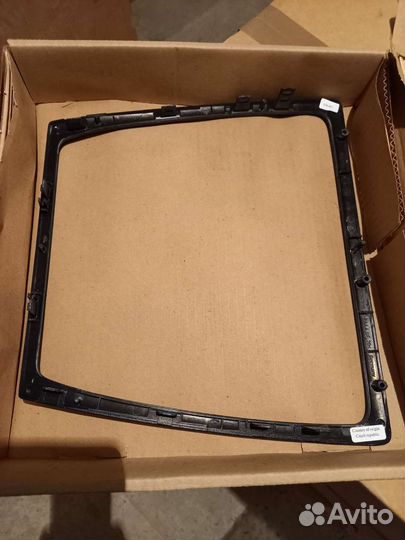 Рамка магнитолы volvo s60, v70/xc70 00-07