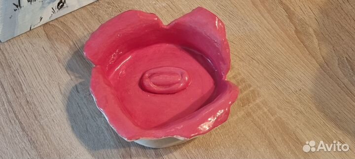 Продам вазу керамика, ручная, диам.13-14 см