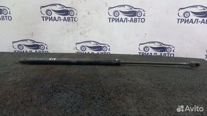 Амортизатор багажника Land Rover Freelander 2 2.2L