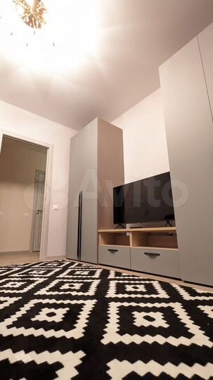 2-к. квартира, 56 м², 17/21 эт.