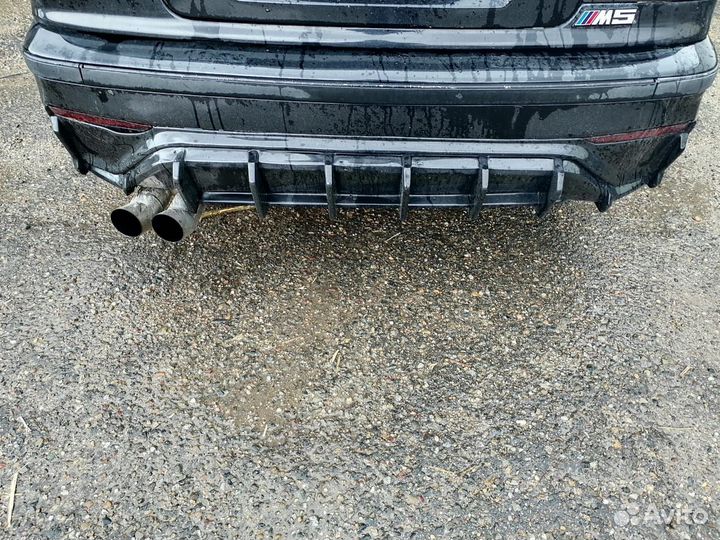 Задний бампер на BMW е 39 5 series