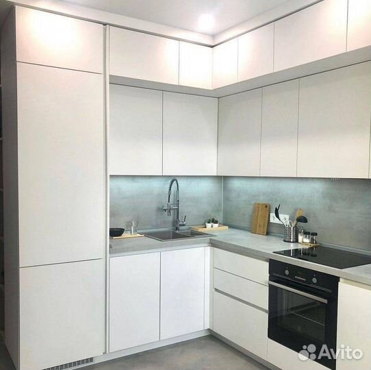 Кухня Белая Кухонный гарнитур