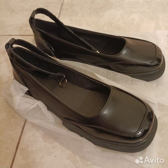 Туфли женские 38 размер черные