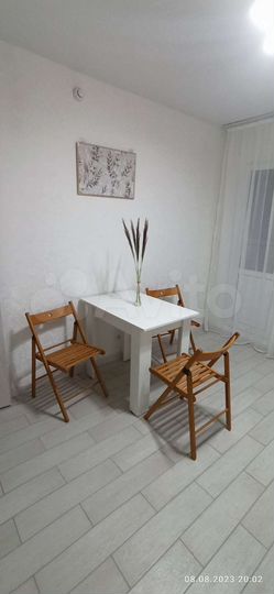 2-к. квартира, 53 м², 10/16 эт.