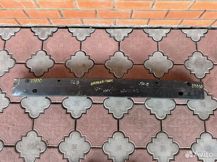 Защита переднего бампера chrysler 300 c