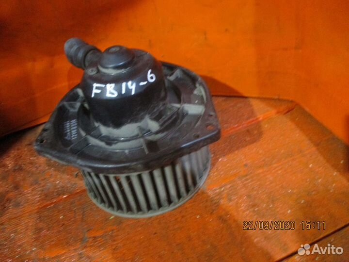 Моторчик печки nissan sunny *B14