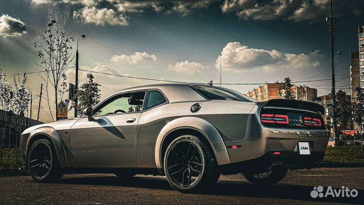 Dodge Challenger 3.6 AT, 2018, 44 000 км