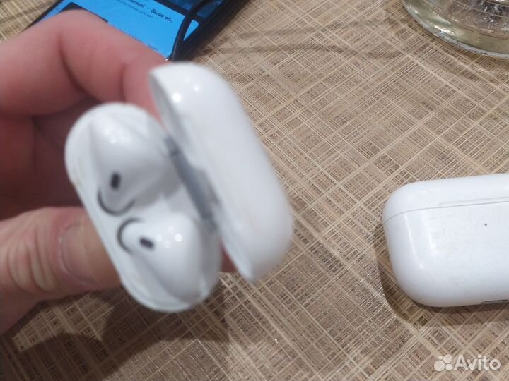 Airpods 2