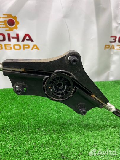 Стеклоподъемник передний левый Volkswagen Golf MK7