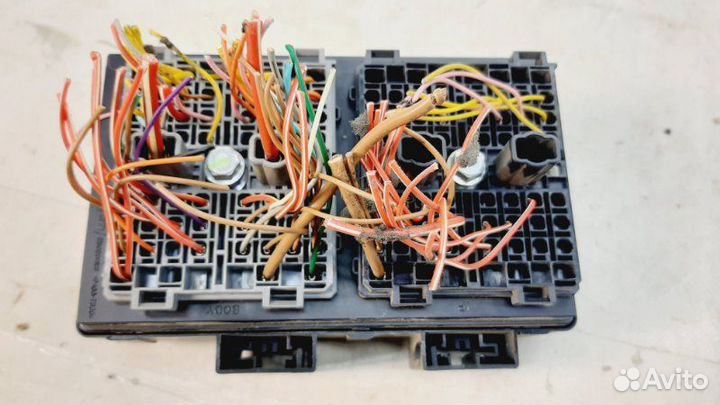 Блок предохранителей Opel Antara С105 3.2 2010