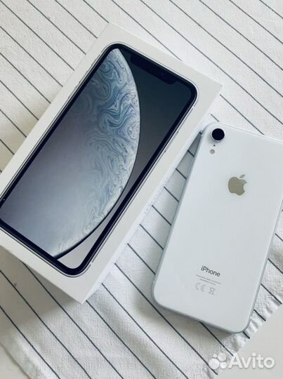 Телефон iPhone XR 64G
