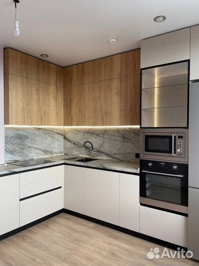 Кухонный гарнитур угловой