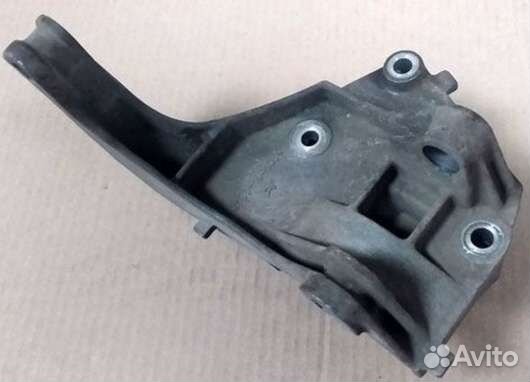 Кронштейн генератора лада гранта