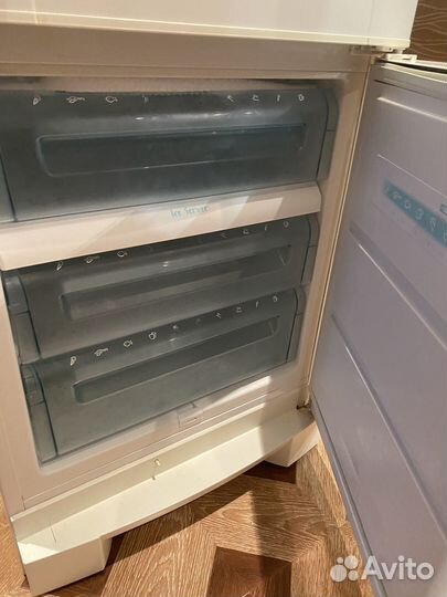 Холобильник б/у Electrolux