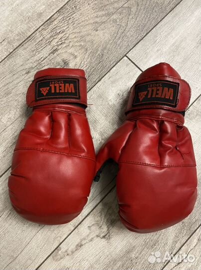 Перчатки для единоборст+защита на голень