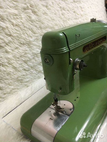 Швейная машинка