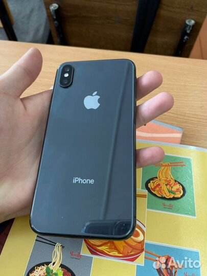 iPhone X, 256 ГБ