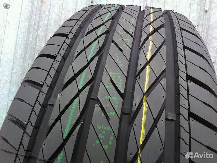 Tracmax X-Privilo H/T 255/60 R18