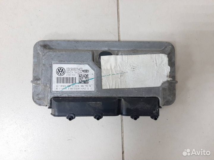 Блок управления двигателем Volkswagen Jetta 5K 201