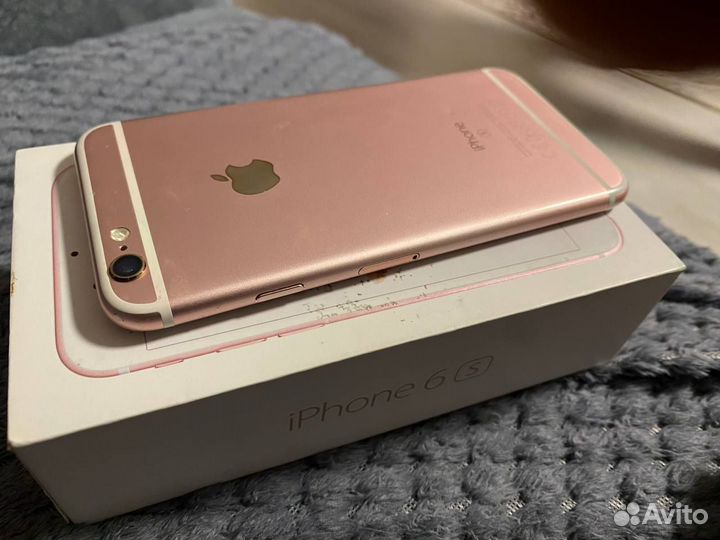 Телефон iPhone 6s идеальный