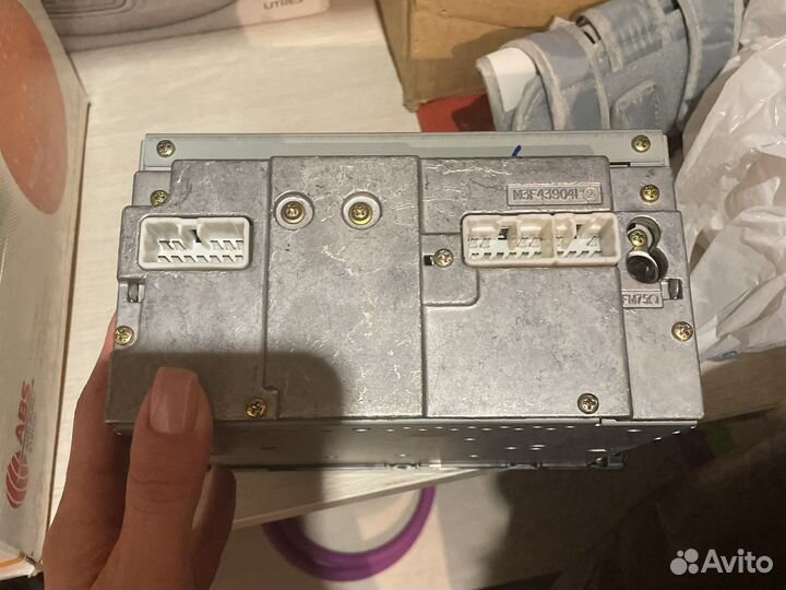 Магнитола от toyota rav 4