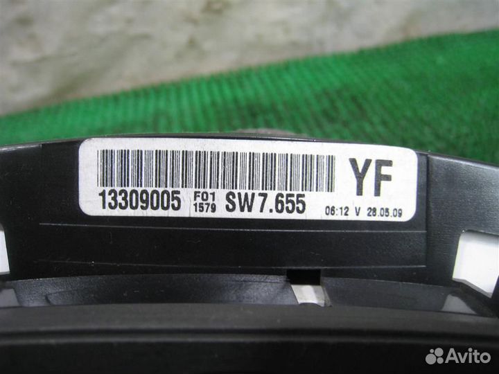 Приборная панель Opel astra H 2009