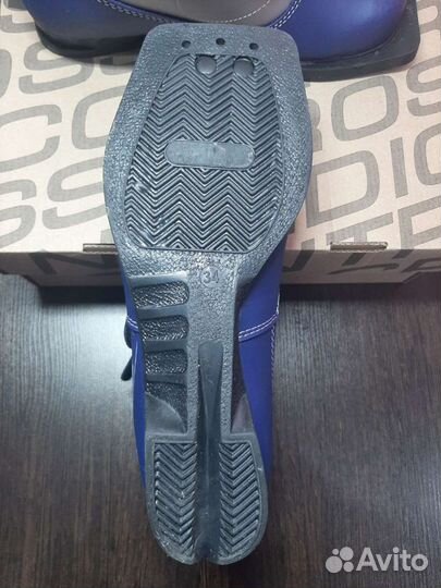 Новые лыжные ботинки