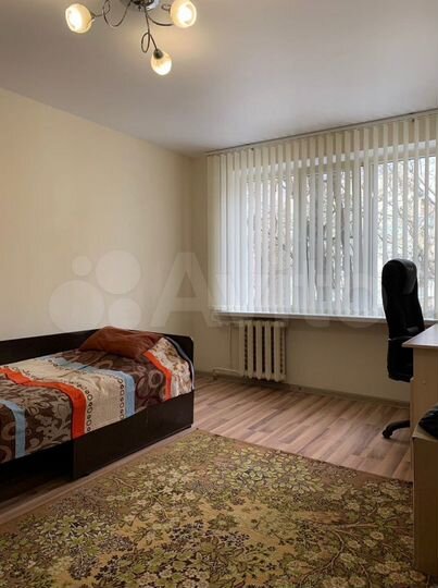 3-к. квартира, 65 м², 2/5 эт.