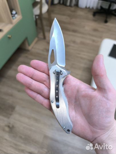 Нож туристический