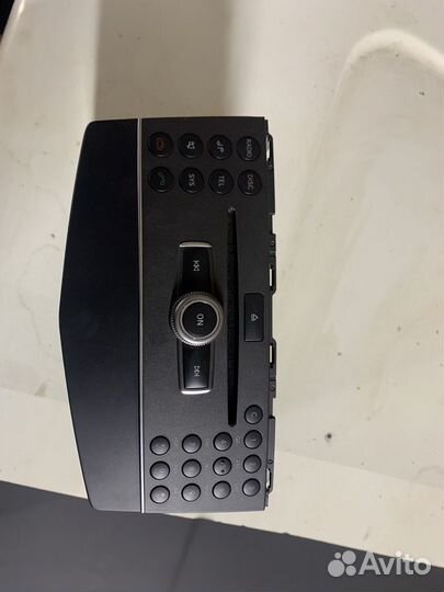 Магнитола mercedes w204