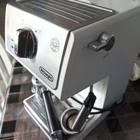 Кофемашина delonghi