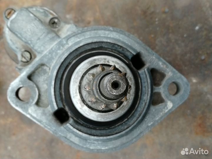 Стартер VW Passat b3 б/у