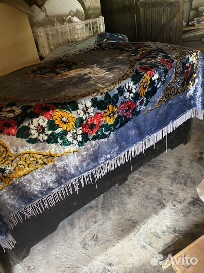 Сундук деревянный старинный