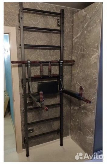 Шведская стенка с турником и брусьями