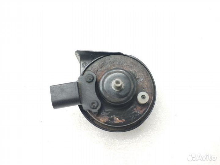 Звуковой сигнал (клаксон) Volkswagen Golf 6 1.4