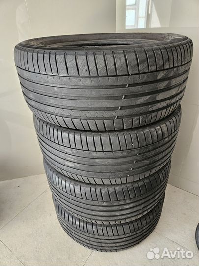 Michelin Pilot Sport 4 SUV 285/50 R20 116W