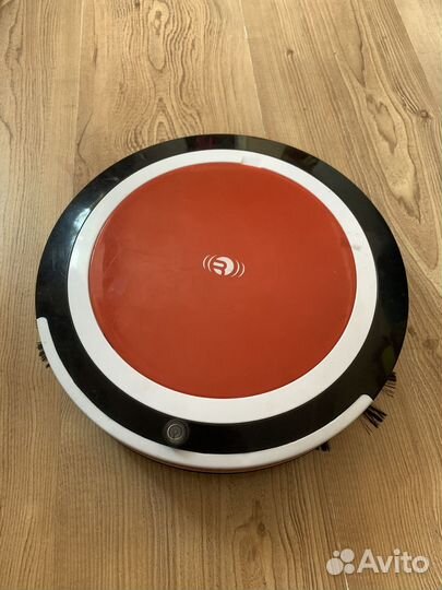 Робот пылесос