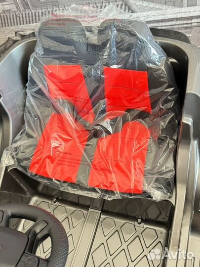 Электромобиль новый Toyota Kruser 300, 4 wd