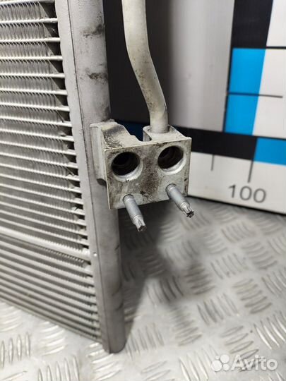 Б/У Радиатор кондиционера (конденсер) Merce#001